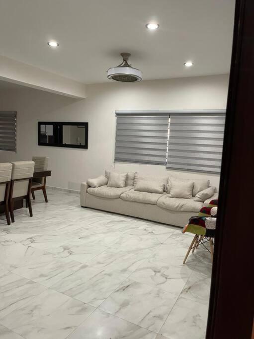 Departamento Cerca Del Malecon