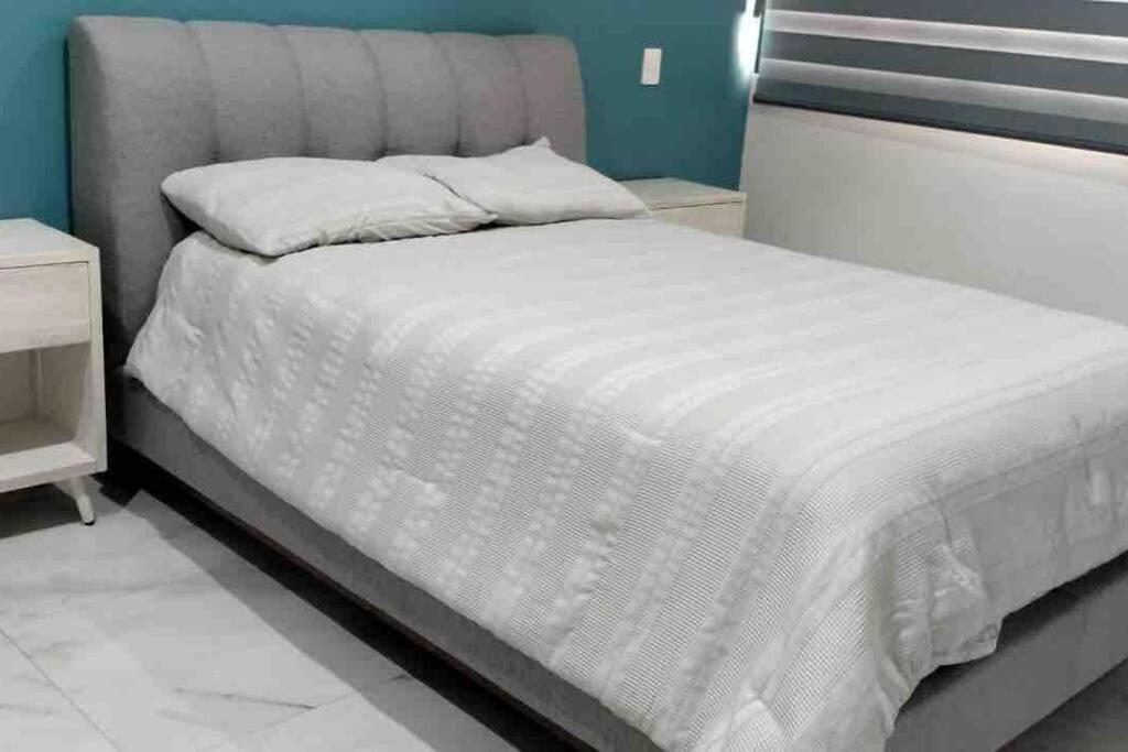 Departamento Cerca Del Malecon *